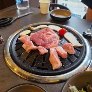 은성돌판한우구이 사진