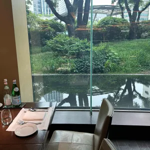 아리아 리뷰 사진