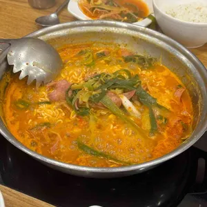 모박사부대찌개 사진