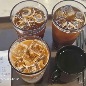포지티브 스페이스566 사진