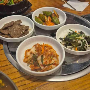 뭉티기 사진