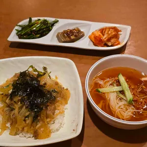봉주르정식 사진