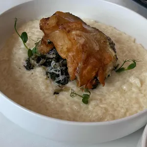 엘릿 사진