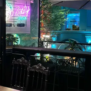 제스티 살룬 리뷰 사진