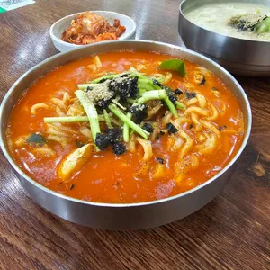 백일칼국수 사진
