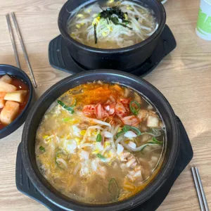 24시전주콩나물국밥 사진