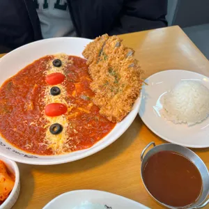 부엉이돈가스 사진