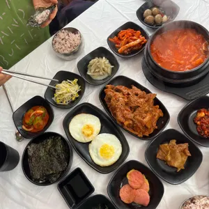 꽃돼지식당 사진