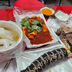 신촌깻잎떡볶이 사진