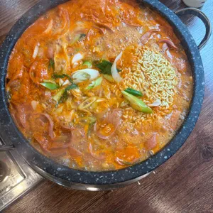 석기정돌솥부대찌개 사진