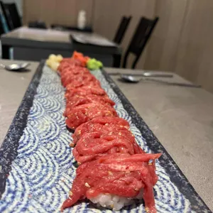 육회바른연어 사진
