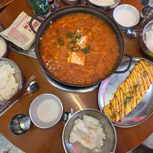 백채김치찌개 사진