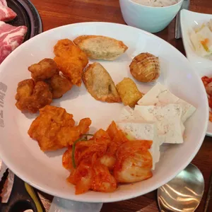고기싸롱 사진