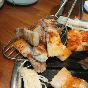 고기싸롱 사진