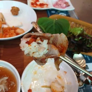 고기싸롱 리뷰 사진