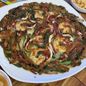 지안정 사진