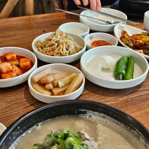 백제13월삼계탕 사진