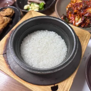 옹기밥상 사진