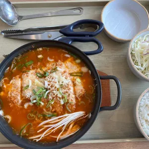 정성카츠 사진