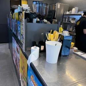 컴포즈커피 사진 2