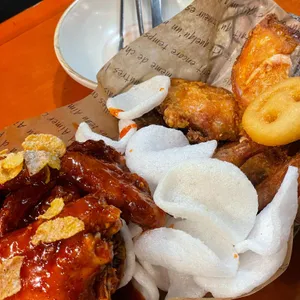 보드람치킨 사진