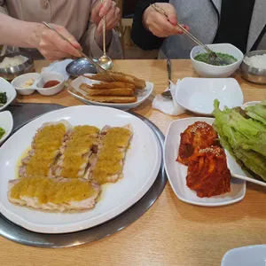 정담마늘보쌈 사진