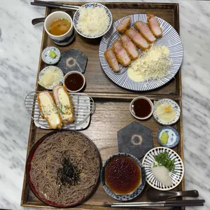 이츠카츠 사진