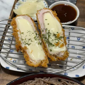 이츠카츠 사진
