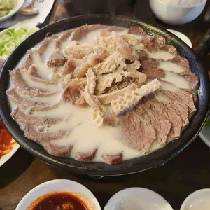 거대곰탕 리뷰 사진
