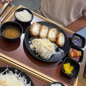 연돈 사진