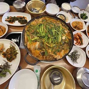 푸짐한뼈다귀감자탕 사진