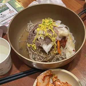 잘빠진메밀 사진