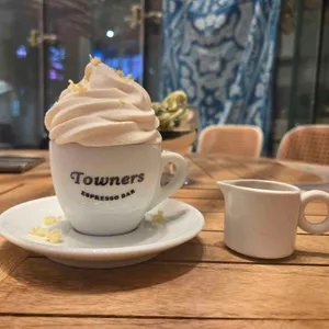 타우너스 사진
