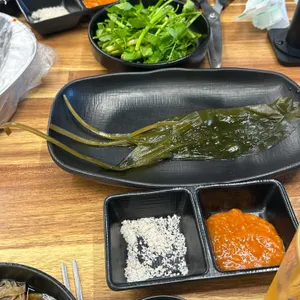 솥뚜껑열렸다 사진