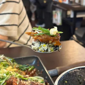 뼈칼집 리뷰 사진