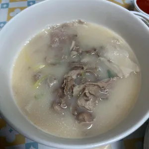 성미옥 사진
