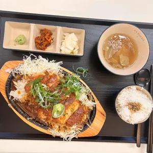 카산도 사진