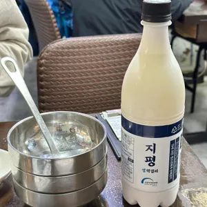 체부동잔치집 사진