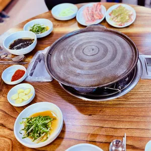 장터삼겹살 사진