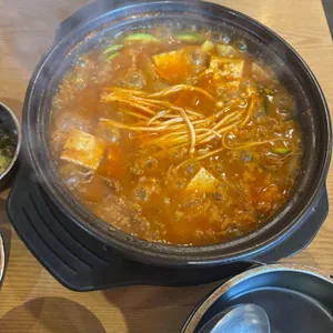 이차돌 사진