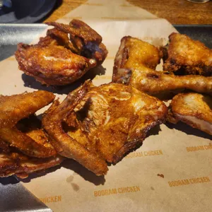 보드람치킨 사진