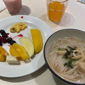 애슐리퀸즈 사진