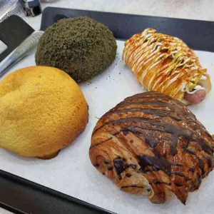 모어그린 사진