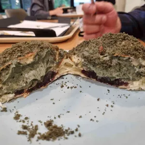 모어그린 사진