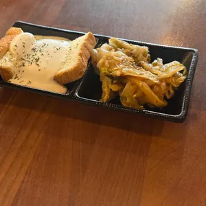 래인 사진