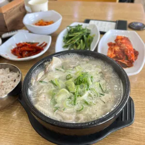 동춘사골순대국 사진