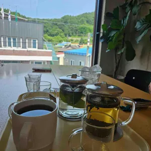 카페 비일상 사진