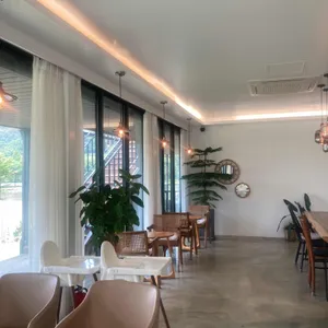 카페윤슬 리뷰 사진