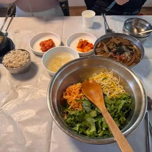 솔밭묵집 사진
