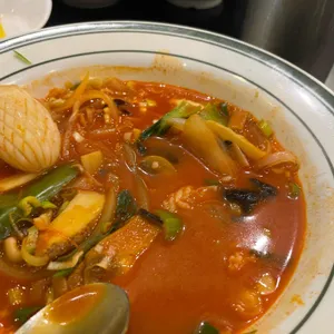 샤오원 중식탁 사진